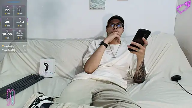 Vlad__night's Live XXX Chat