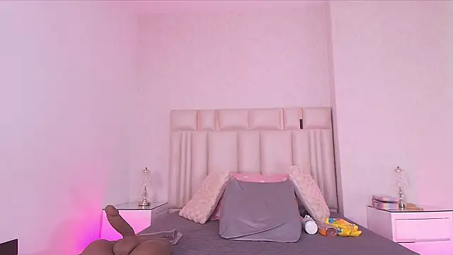 _carolina_fox Adlı Modelin Canlı XXX Sohbeti