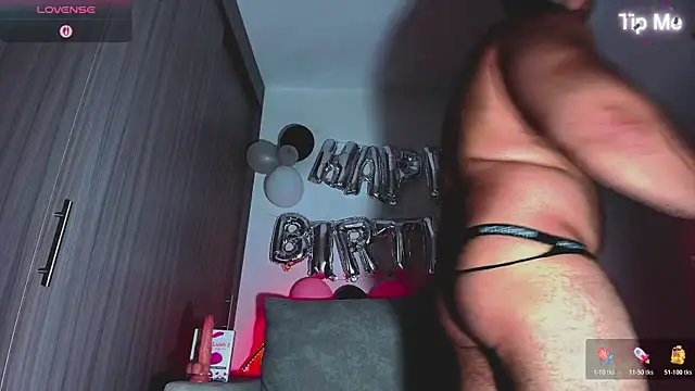 دردشة PlayboyMorgan الجنسية المباشرة