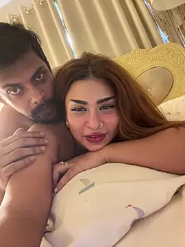 AICoUpLE Chat XXX in diretta