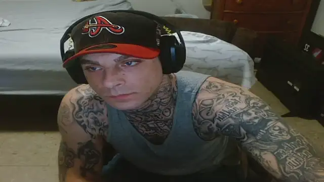 Chatroom XXX en direct de DADDY_KANE8---