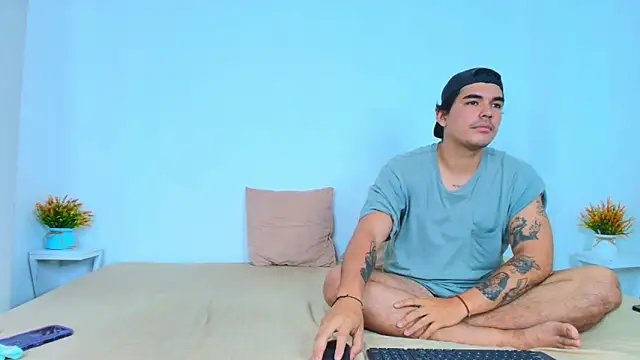 Show modela xxDesiredxx na web-kameri