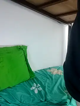 Show de Strawberry_kawaii na webcam