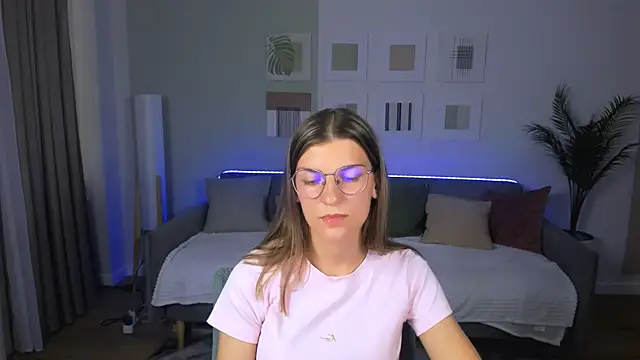 AnnaThorne 现场XXX聊天
