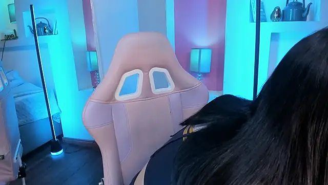 Selene_bennet Adlı Modelin Canlı XXX Sohbeti