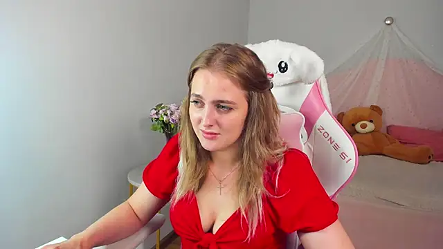 EllaBells' Live XXX Chat