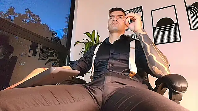 Živý XXX chat ALPHA_DOMINUS_