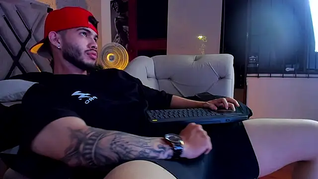 Vincentblack XXX чат на живо