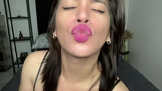 Chat XXX en directo de your_bianca69
