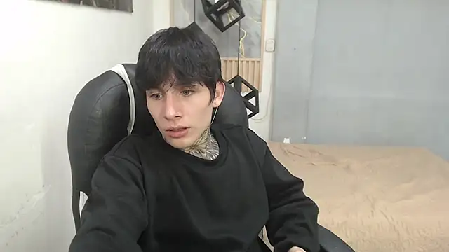 Chat XXX Live Cry_thereal