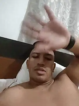 Mateoobbc's Live XXX Chat