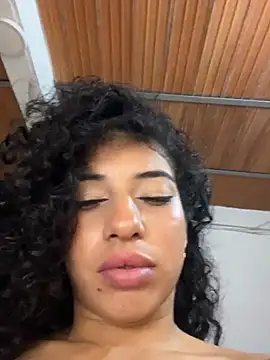 Chat XXX ao vivo de Miily_0