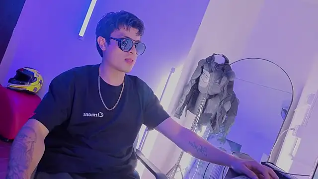 Chat +18 de angel_still_ ao vivo