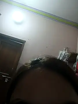 צ'אט XXX בשידור חי של sanu_07
