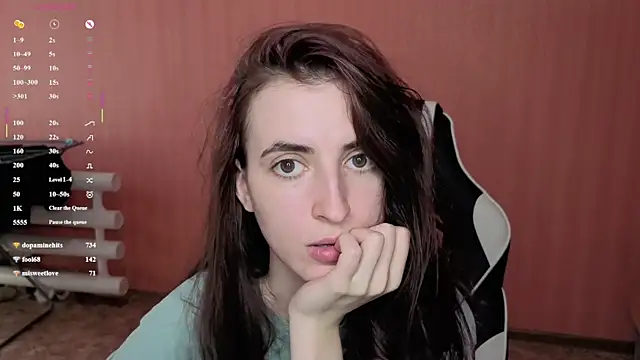 reaissss Chat XXX in diretta