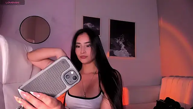 צ'אט XXX בשידור חי של lara_madisson