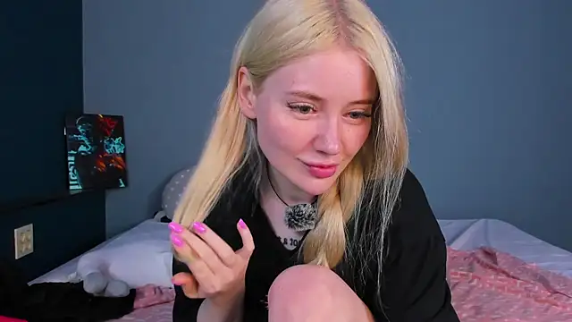 Lillie_Berry XXX чат на живо