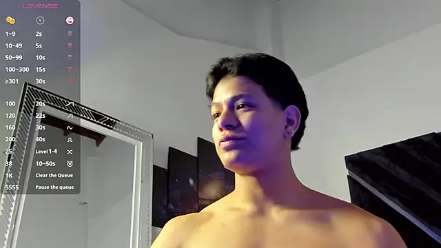 TonyPetrovjs Chat XXX in diretta