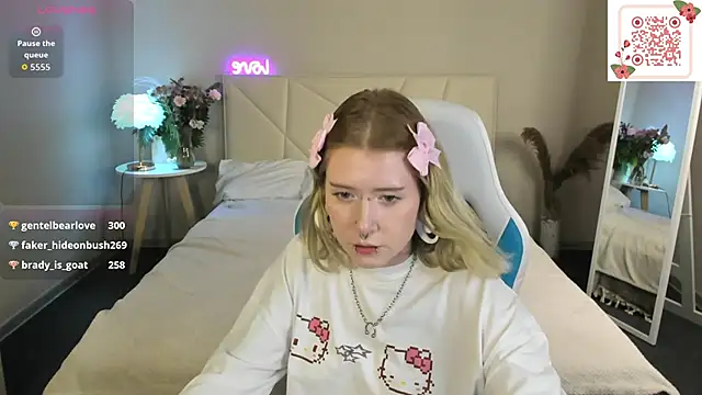 Elira_VaneのライブXXXチャット