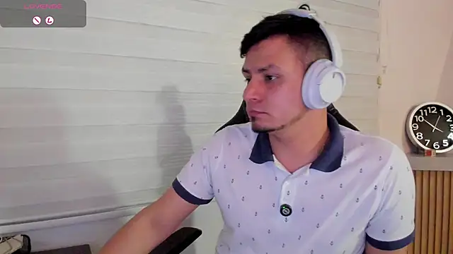 Rick_Adams – Naživo XXX chat