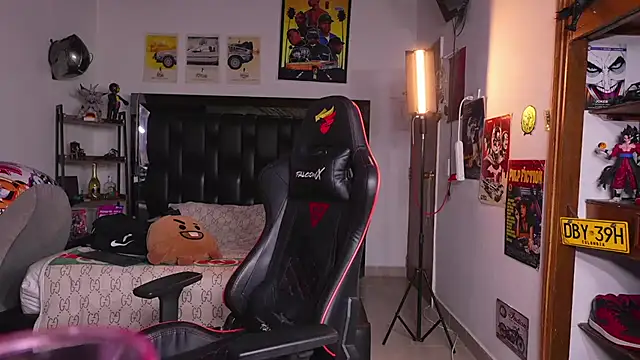 logan_hugh8 现场XXX聊天