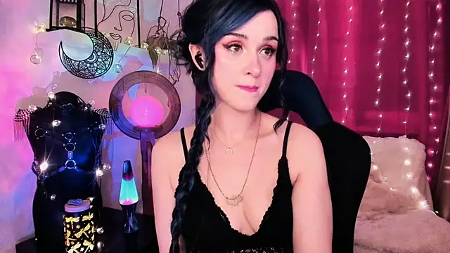 XXX chat uživo modela MistressJolie