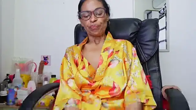 Živý XXX chat Aries_Mature