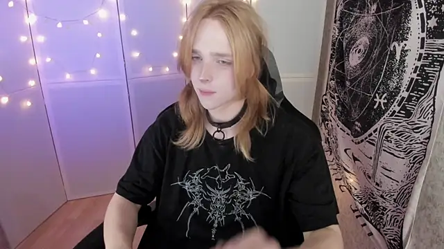 Онлайн чат XXX Simochka_w