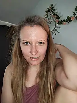 Candy_Cougar Chat XXX in diretta