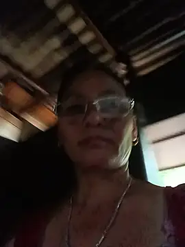 Chat XXX en directo de Cucci07