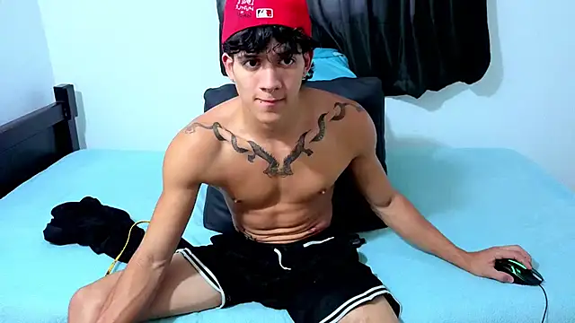 Noah__Dick élő XXX-chatje