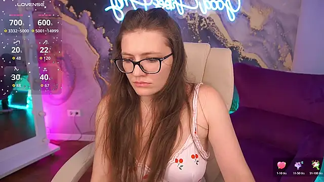 Cinderellavii's Live XXX Chat