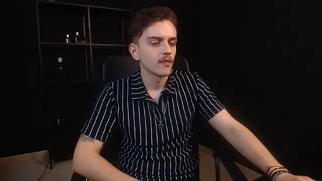 FelixStarkk Live XXX Chat