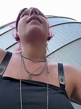Czat XXX na żywo – RiriRoseey