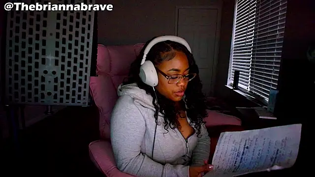 Živý XXX chat BriannaBrave