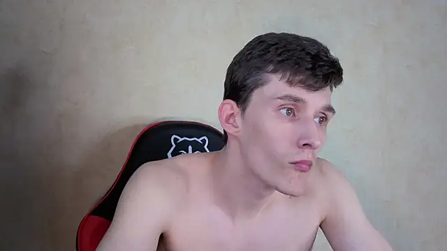 הופעת וובקאם של touch_me7