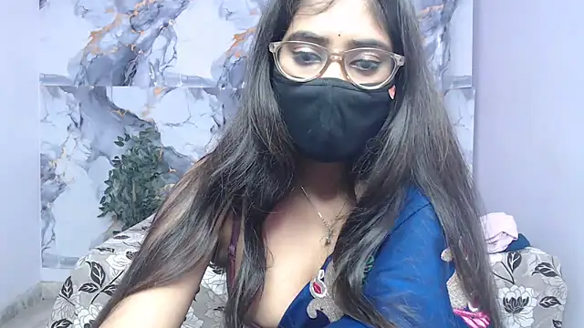 Deevisha-queen's Live XXX Chat