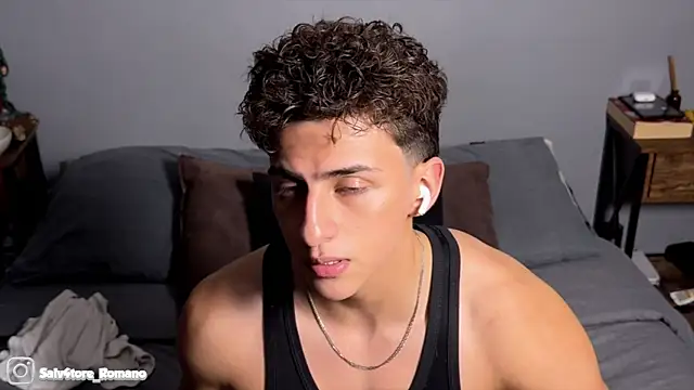 הופעת וובקאם של salvatore_romanoo