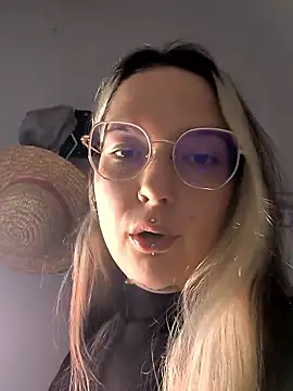 Chat XXX en directo de mamiedonuts