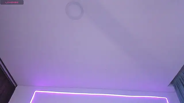 Živý XXX chat maazikeenx
