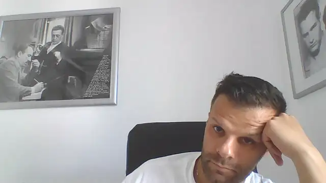 Chat XXX Live FROCETTO93