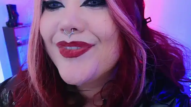 XXX chat uživo modela wickedxqueen