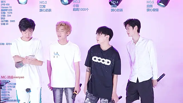 AOA-TYR live XXX chat