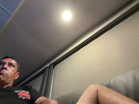 Ryanandtasha7877's Webcam Show