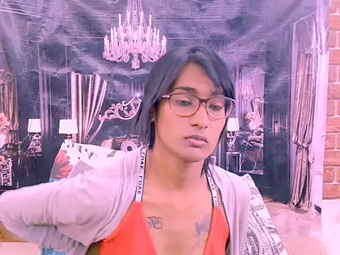 IndianRebel4u2Luv's Live XXX Chat