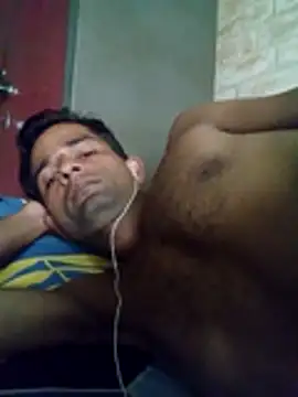Mysteryking69 Adlı Modelin Canlı XXX Sohbeti
