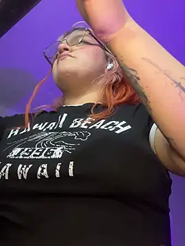 Sophia_Weest99 élő XXX-chatje