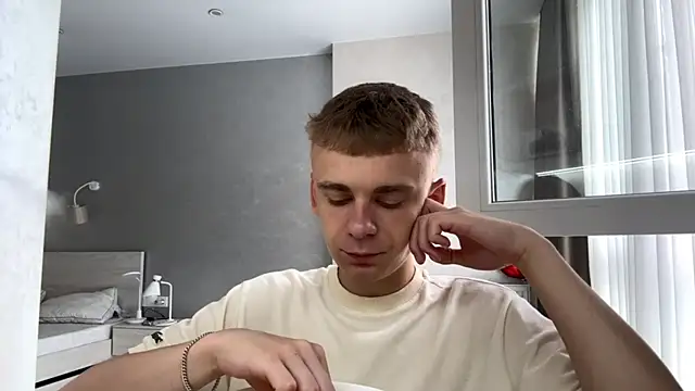 SoloFury Live XXX-chat
