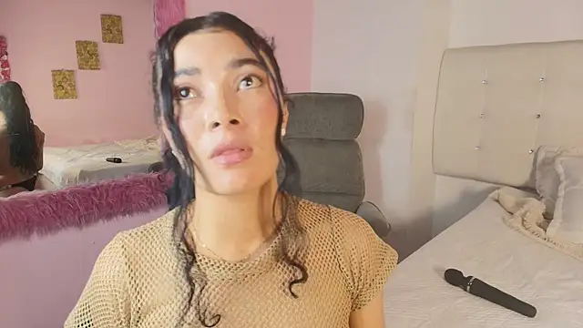 emilly_duque Adlı Modelin Canlı XXX Sohbeti
