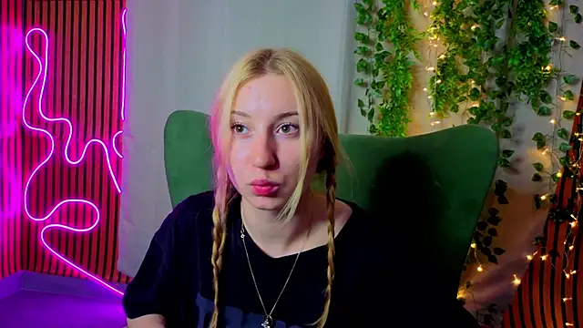 دردشة RosalieHandley الجنسية المباشرة